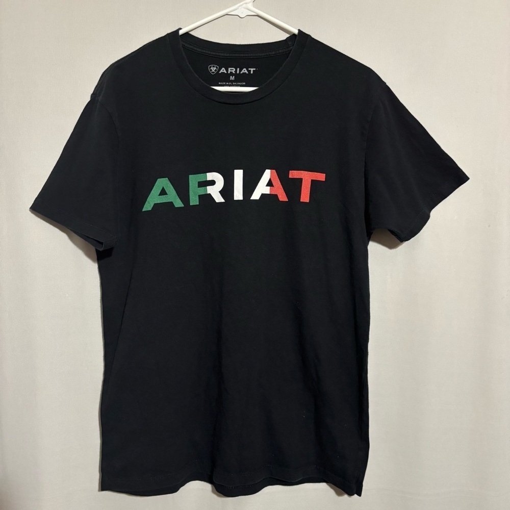 Ariat Black with Tri-color Letters Logo T Shirt Short Sleeve size M youth